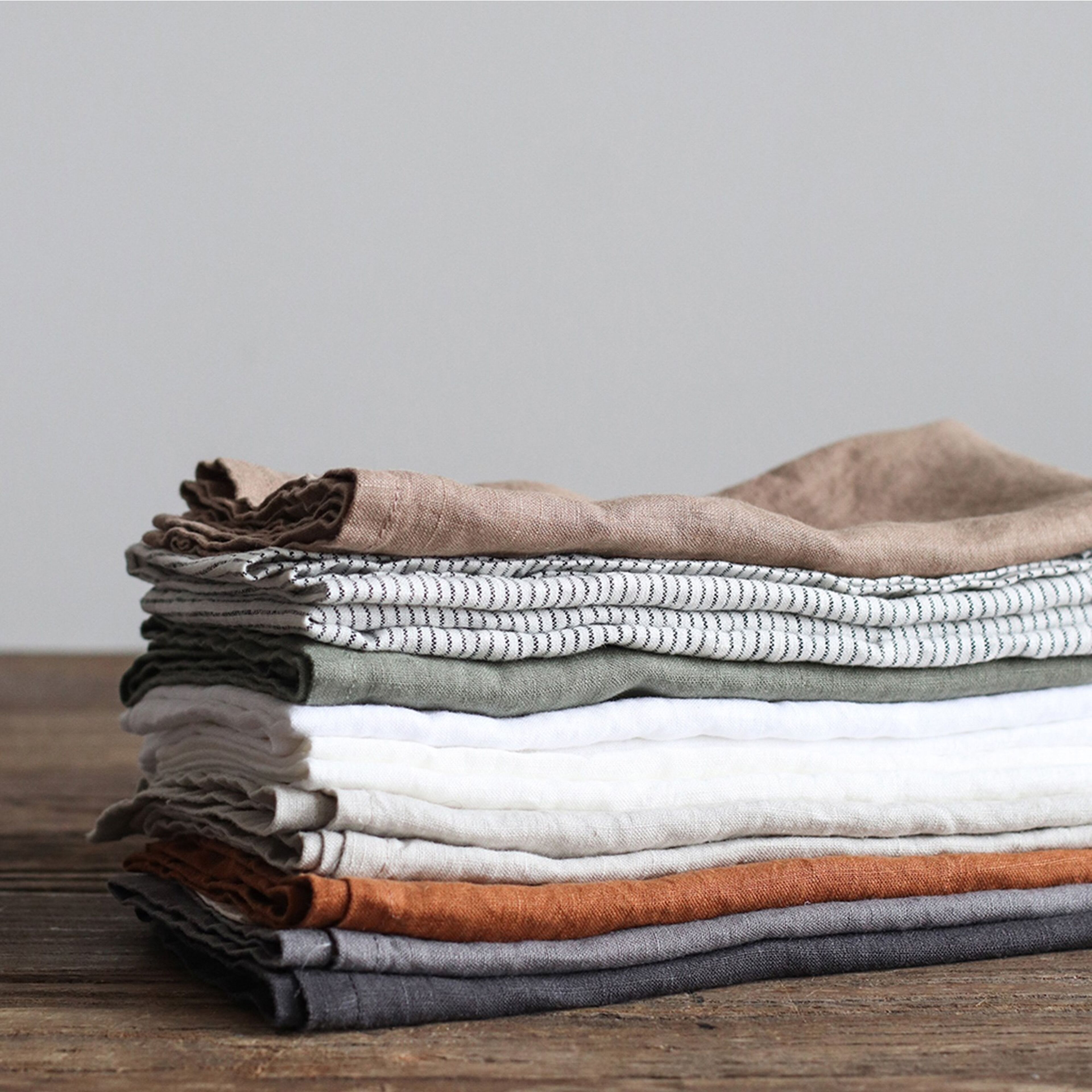 tell-me-more-serviet-45x45-cm-bleached-white-209925-51813-2