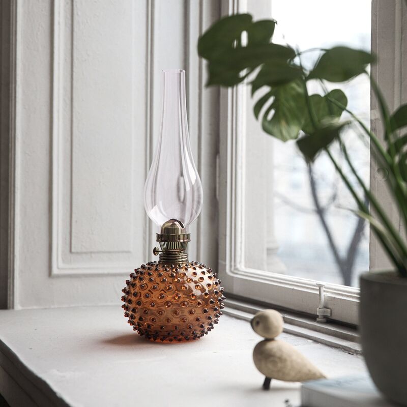 Paris Olielampe, amber