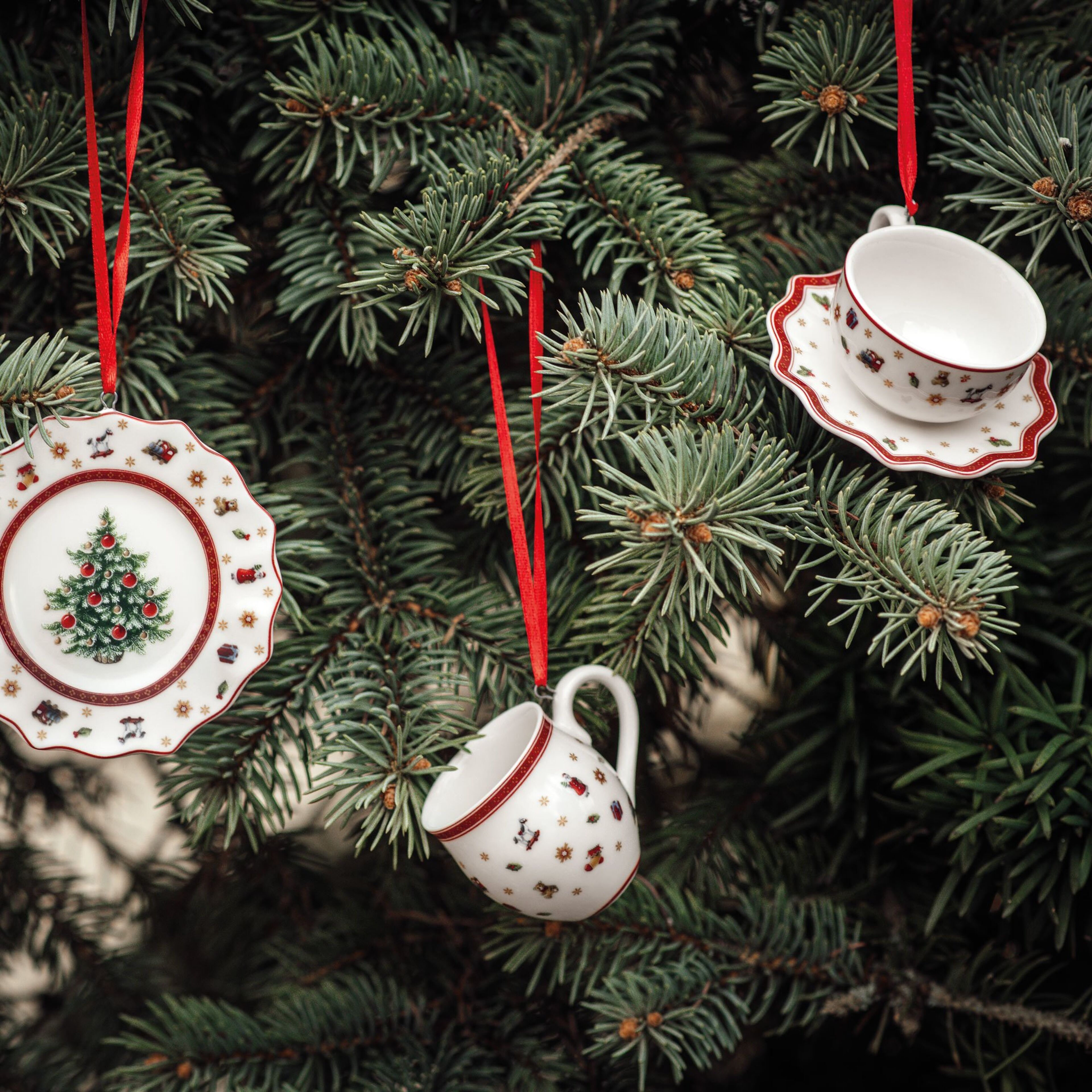 villeroy-boch-toy-s-delight-julepynt-serveringssaet-3-dele-hvid-1486596664-58673-2