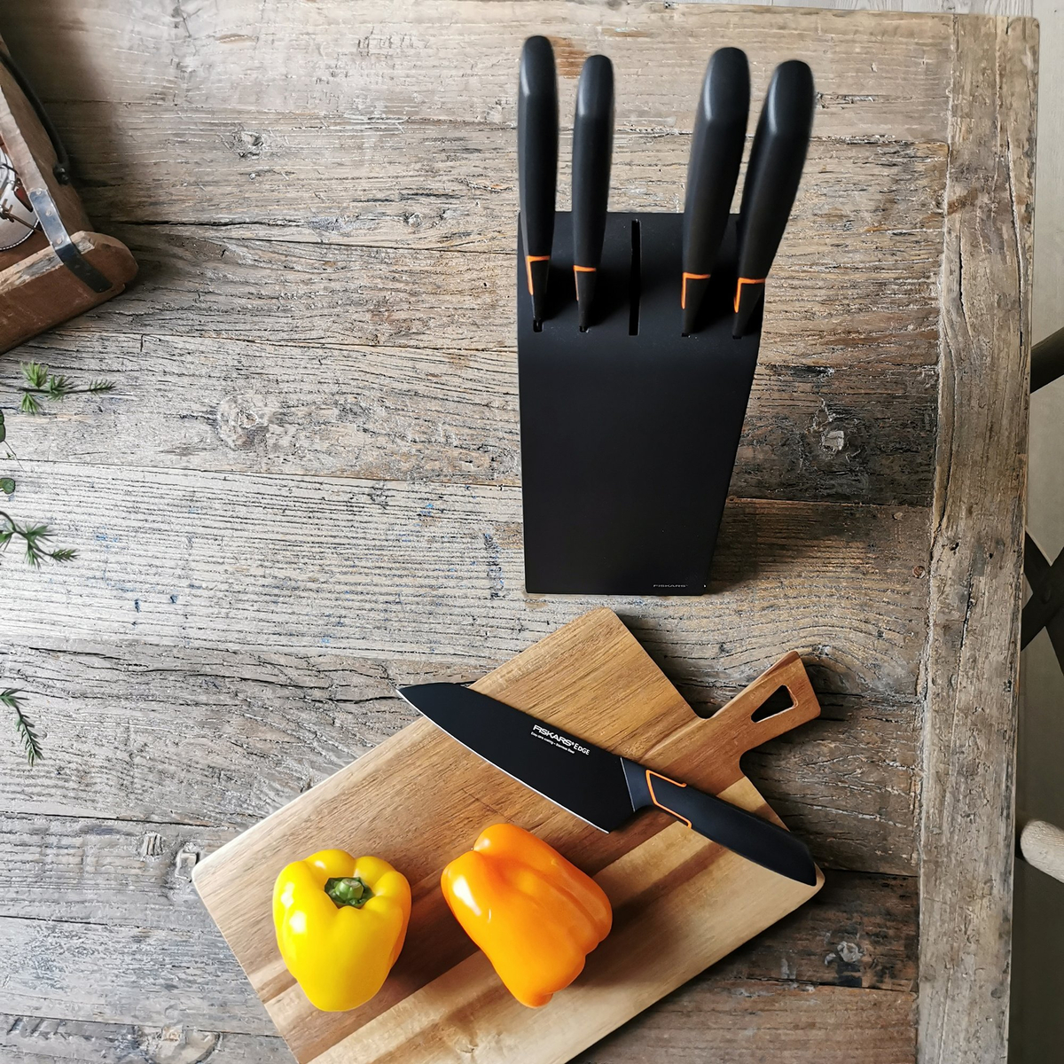 Edge Knivsett med Knivblokk