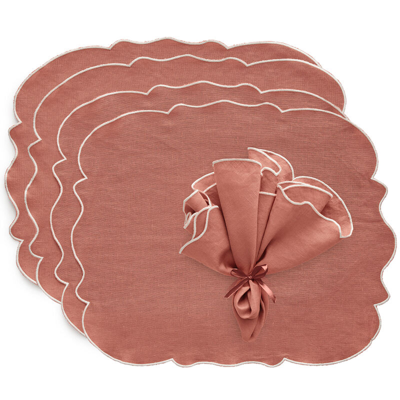 Decotique Gia Tekstilsett 4 bordbrikker + 4 servietter, rosa/hvit