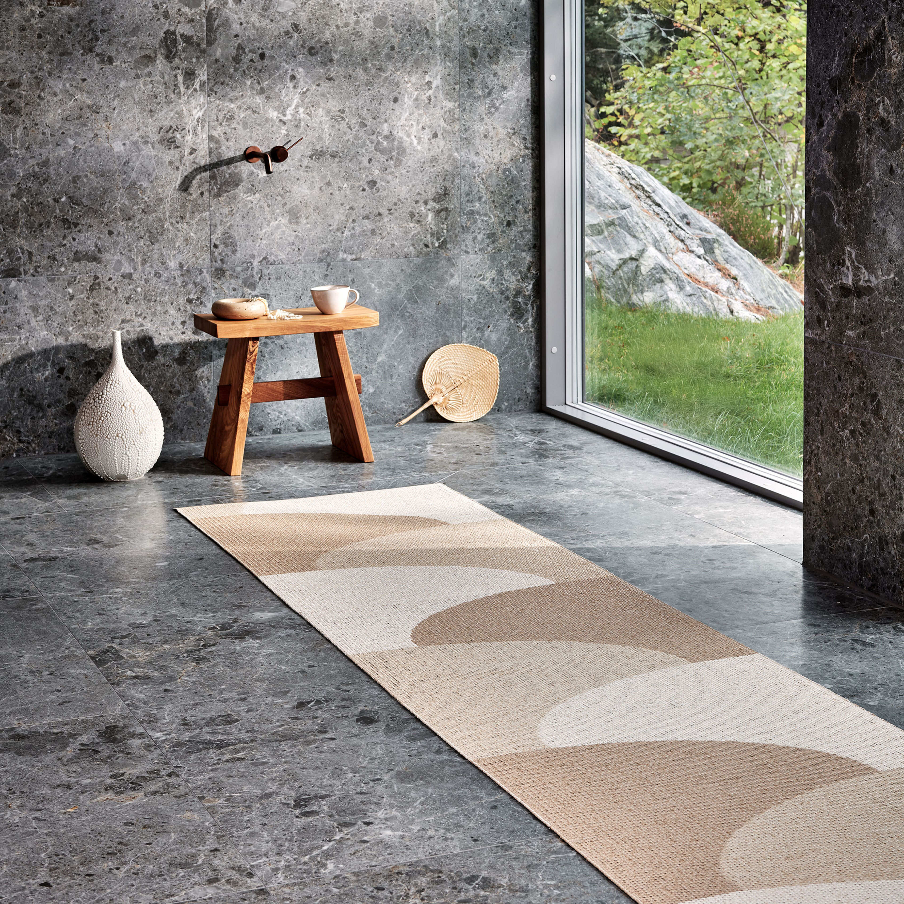 Pappelina Hill teppe 70 × 270 cm, vanilla/beige/cream