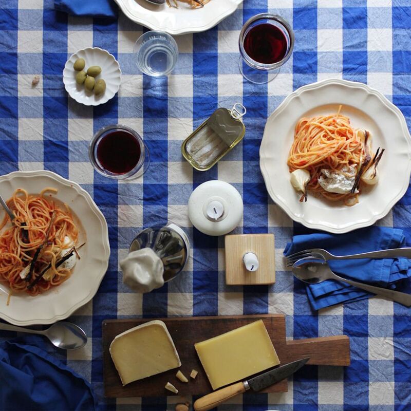 Bell bordsduk 250x145 cm, blå/aprikos