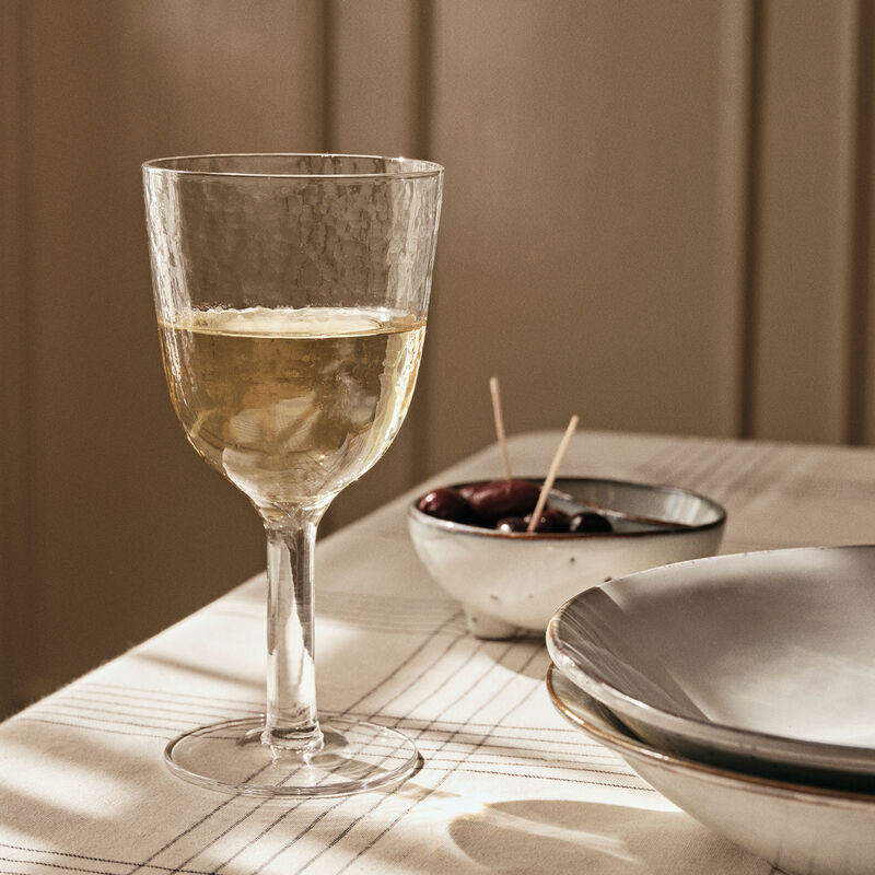 vitvinsglas, klar
