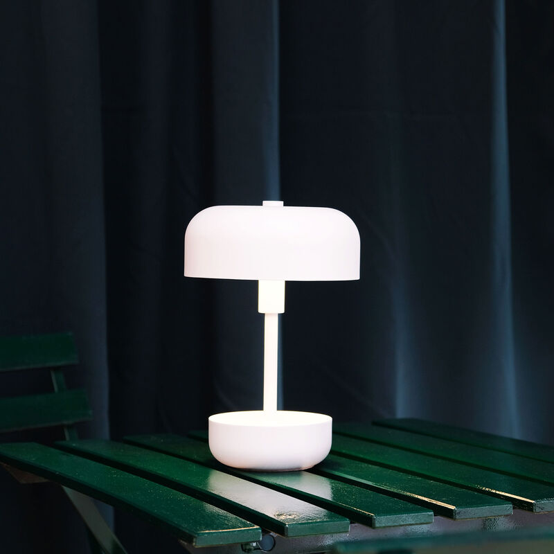 Dyberg Larsen Haipot portabel LED-bordslampa, vit