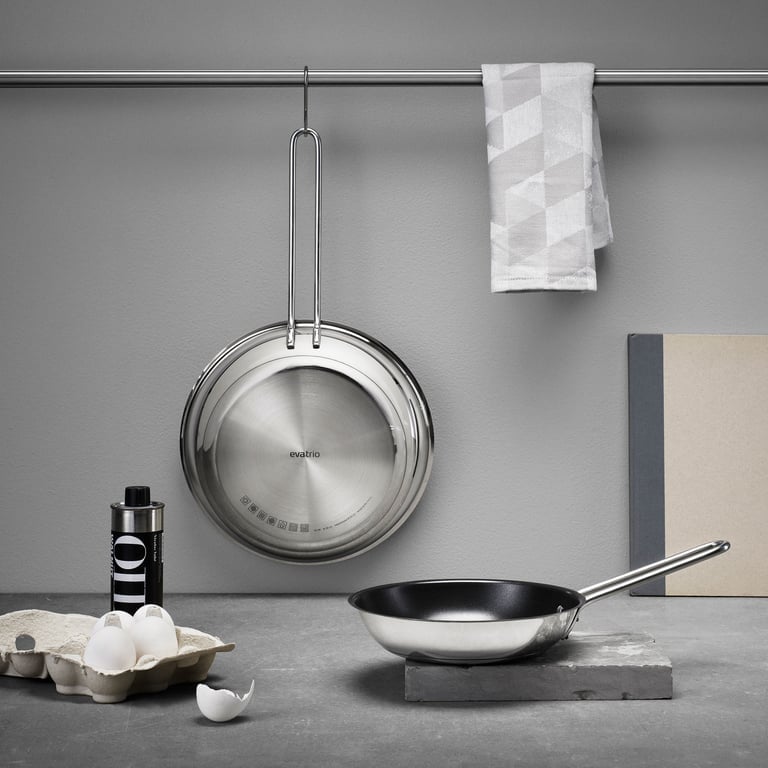 Stekepanne i rustfritt stål, 30 cm