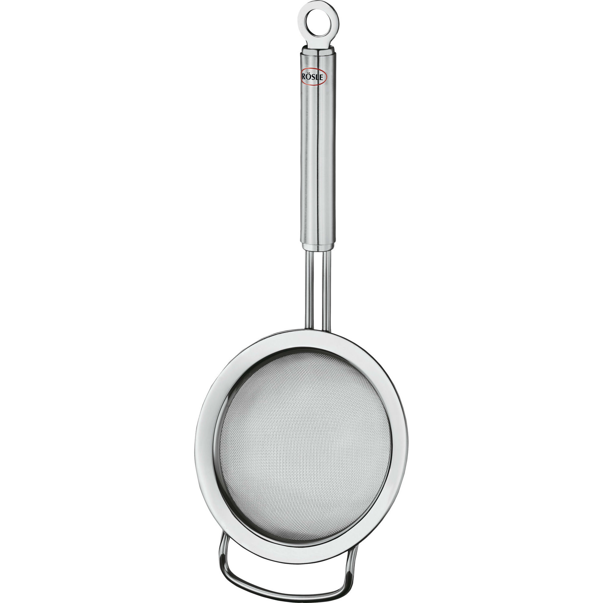 Nyd din te helt uden rester fra løs te med Rösle Finmasket Tesi. Denne elegante tesi er designet til at filtrere selv de fineste teenåle og sikre, at du får den reneste smagsoplevelse. Fremstillet af 18/10 rustfrit stål garanterer den både holdbarhed og stil. Med sit finmaskede design undgår du grums, hvilket giver dig en perfekt kop hver gang. Glem alt om besvær, og lad Rösle gøre din teoplevelse mere raffineret.

- Finmasket design for optimal filtrering
- Fremstillet af 18/10 rustfrit stål
- Undgår grums i din te
- Holdbart og stilrent udtryk
- Enkel at rengøre
- Ideel til både varme og kolde drikke