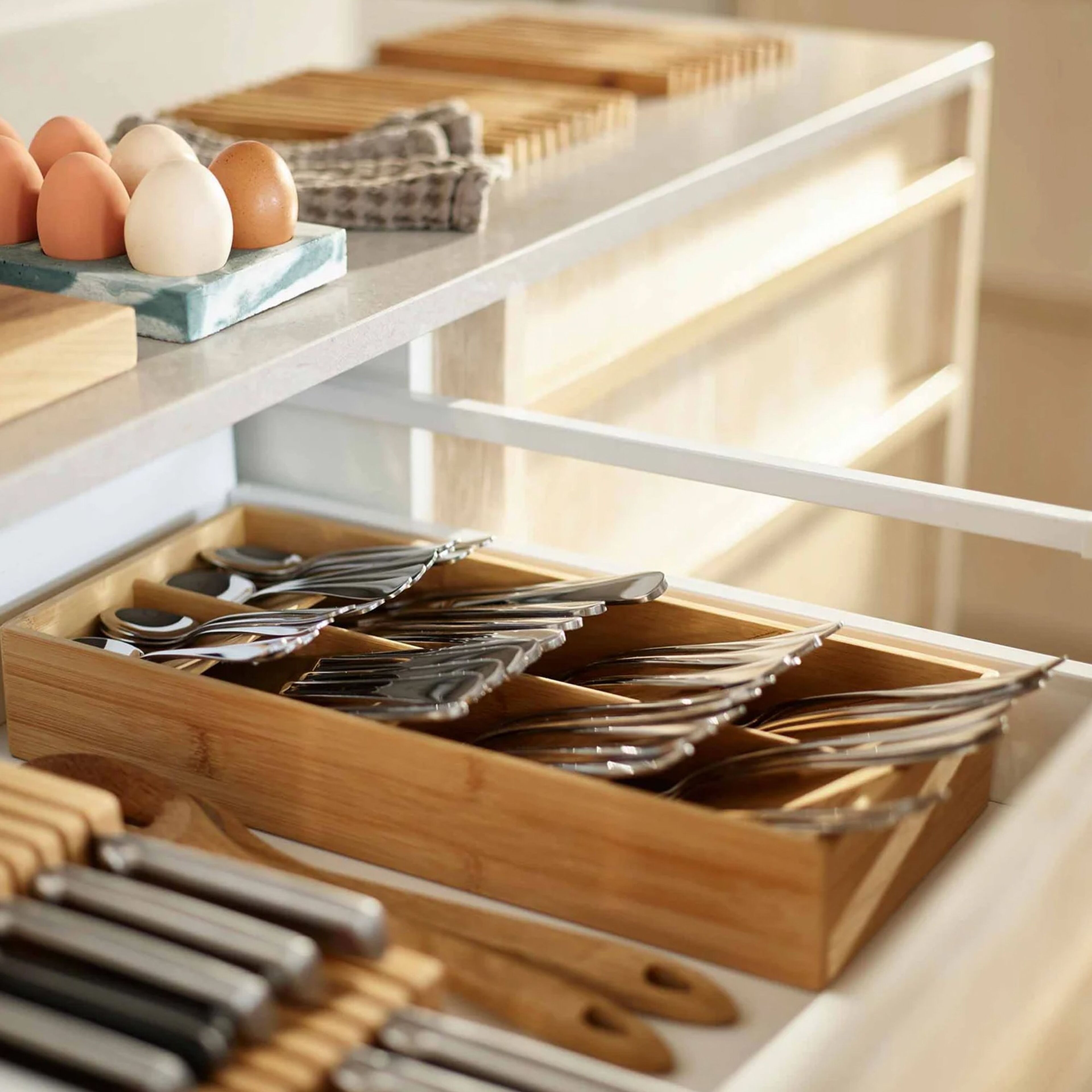 joseph-joseph-drawerstore-bestikbakke-i-niveauer-bambus-851697-61634-7