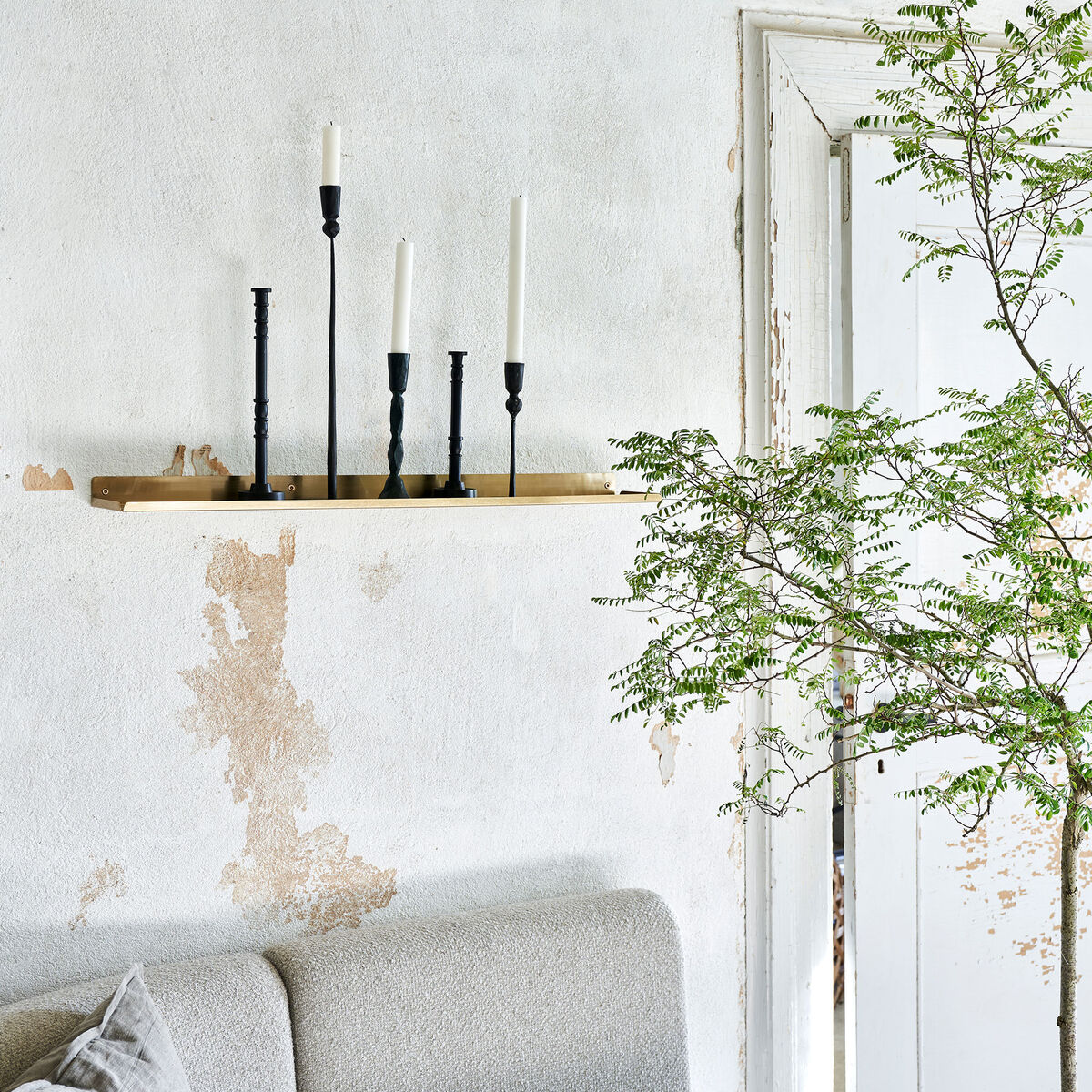 House Doctor Ledge Vægghylde 80 cm, messing