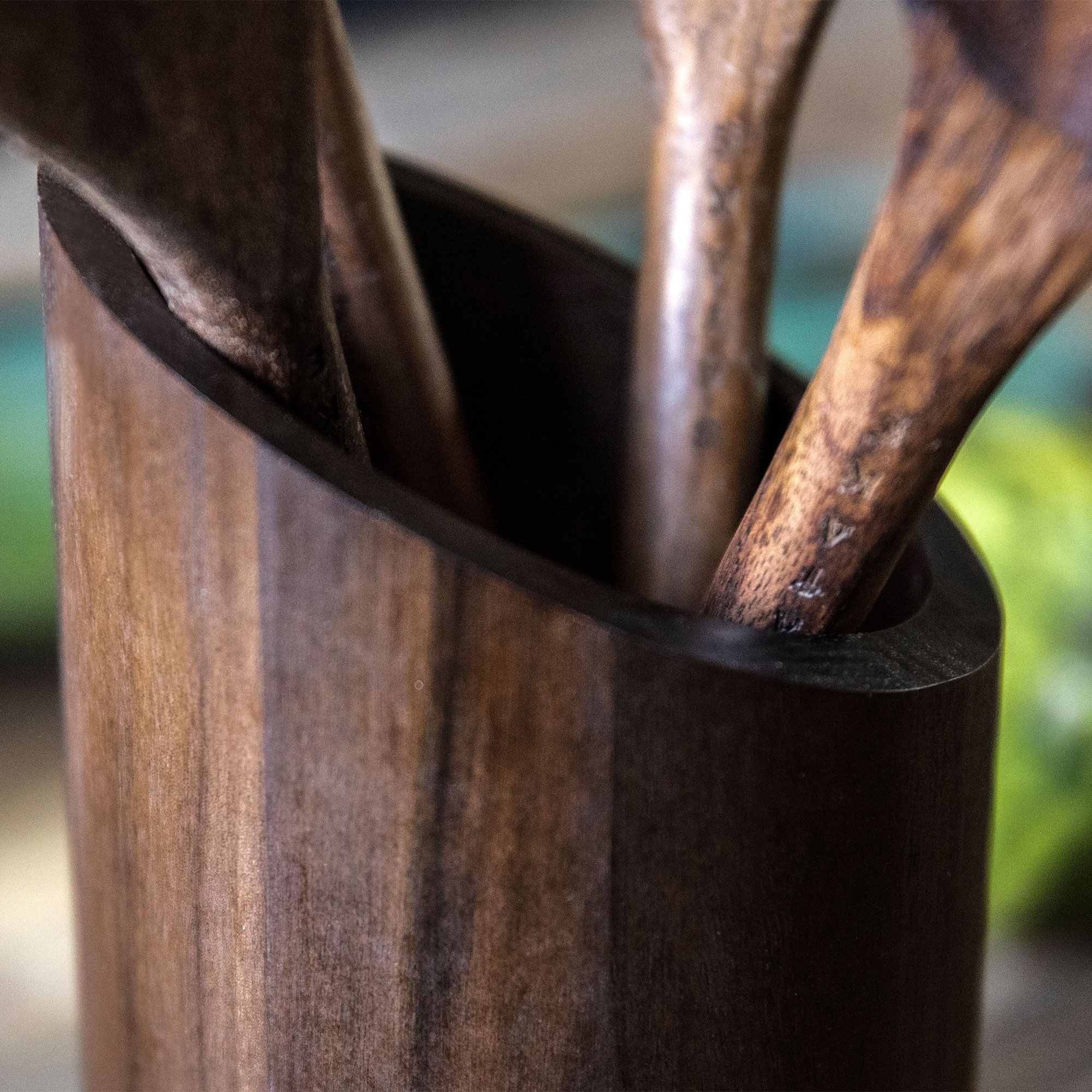 Redskapsställ, valnöt