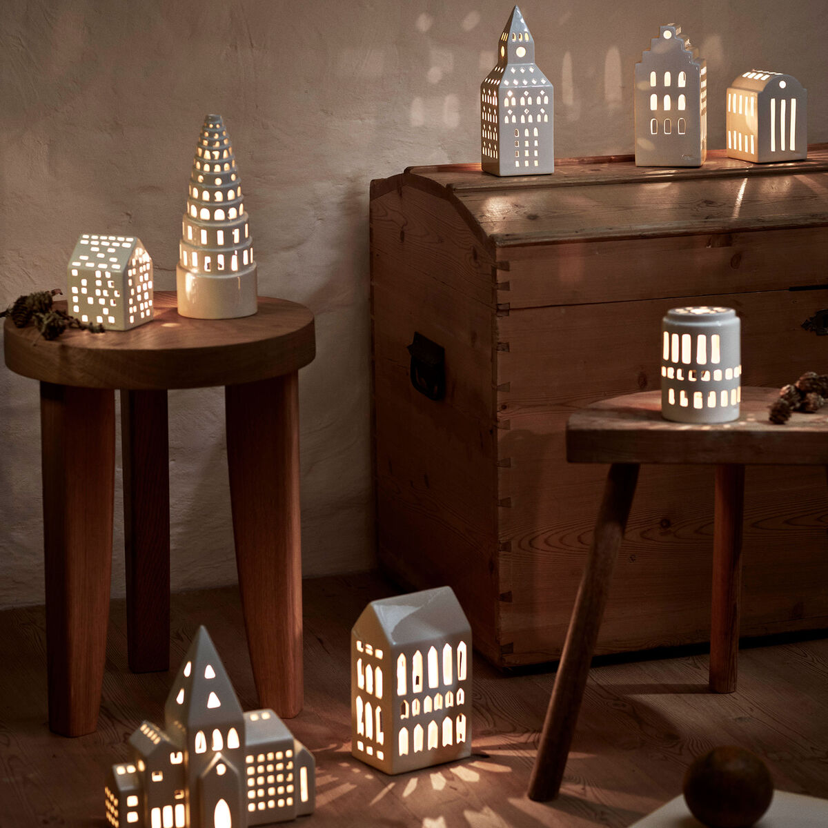 Kähler Urbania Kirketårn Lyshus 20 cm, hvid