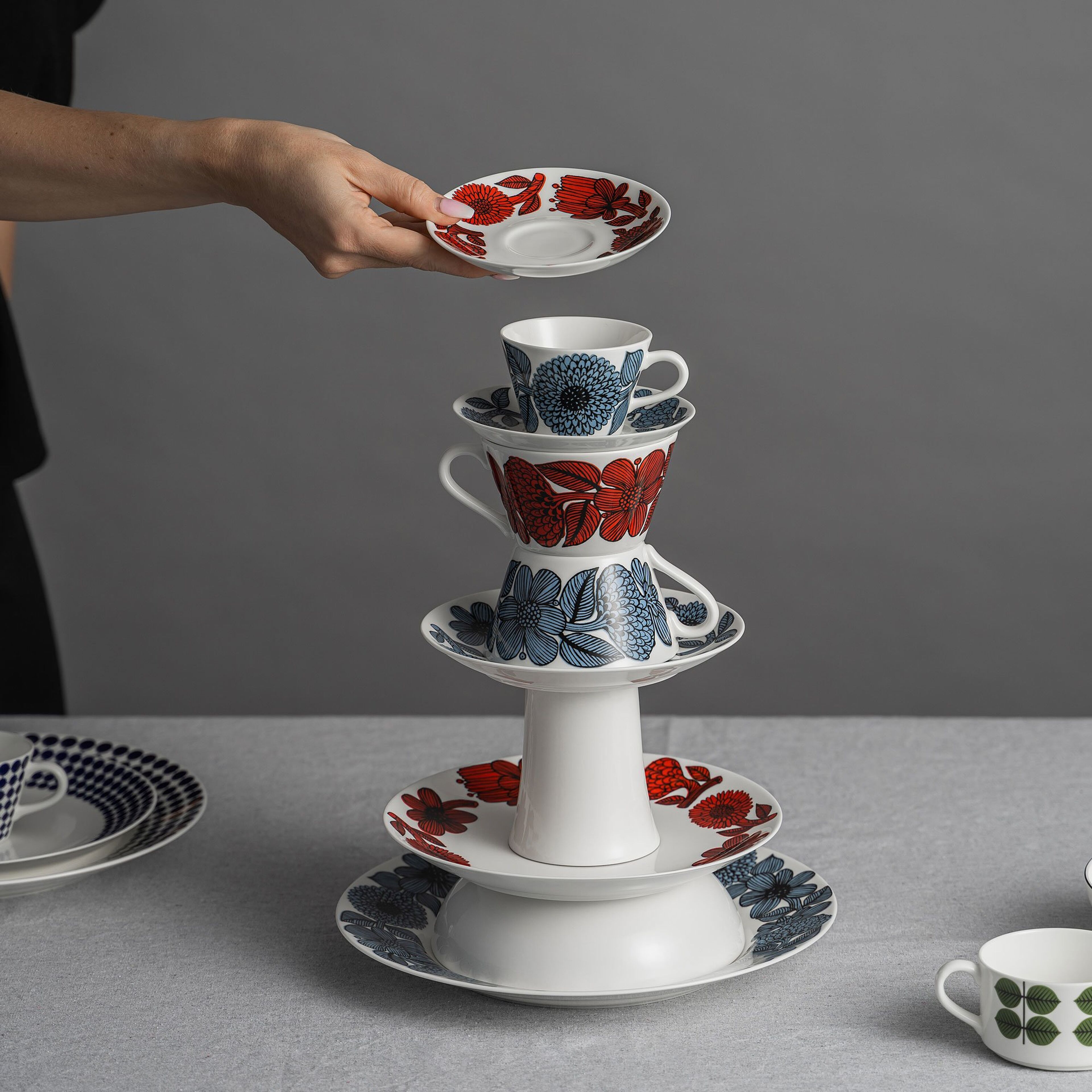 gustavsberg-roed-aster-tallerken-422122-54934-3