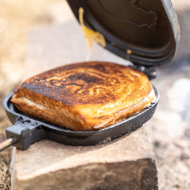 Voileipägrilli Karhu