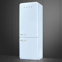 Smeg FAB38RPB6 högerhängd kyl/frys 70 cm, pastellblå