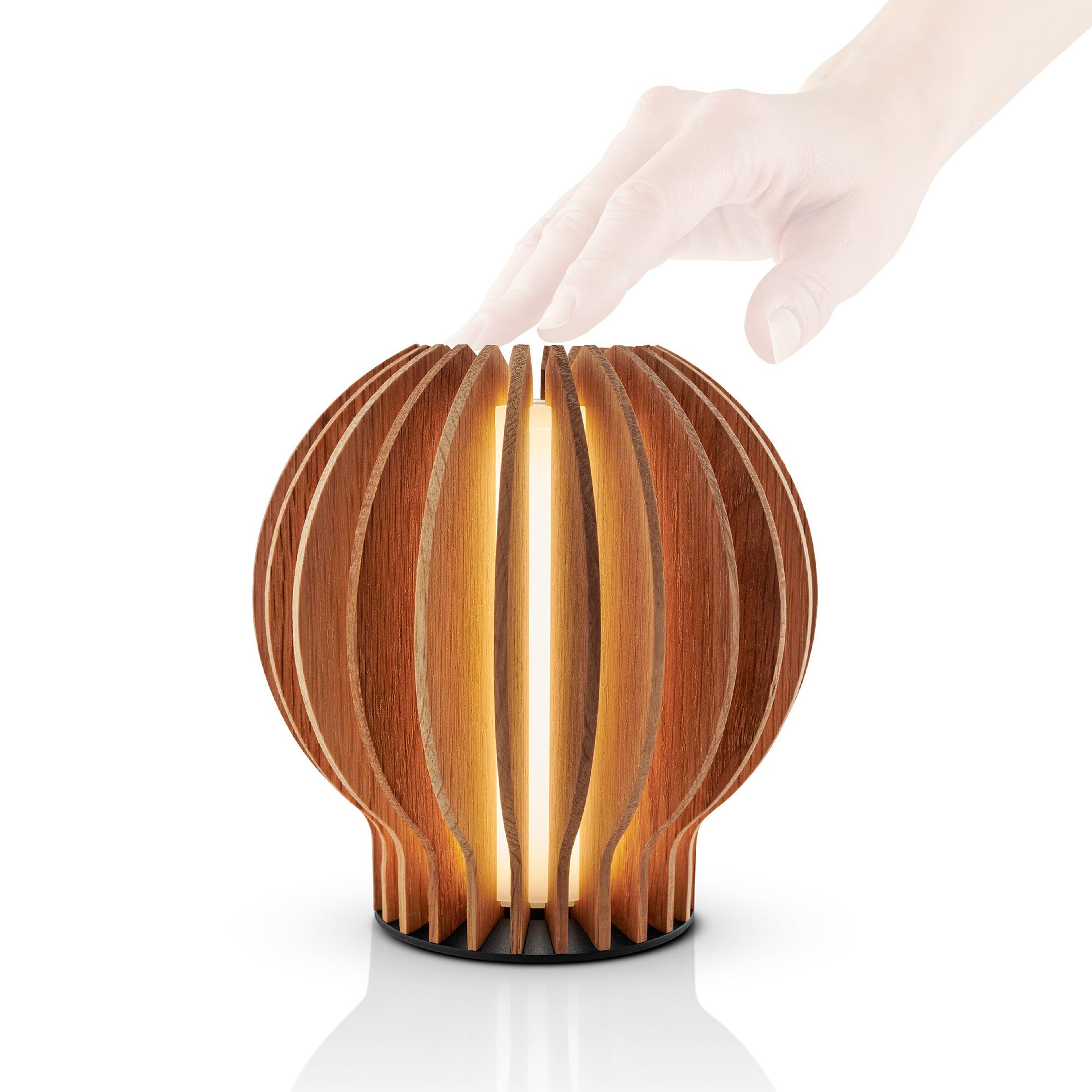 eva-solo-radiant-rund-led-lampe-571384-57547-5