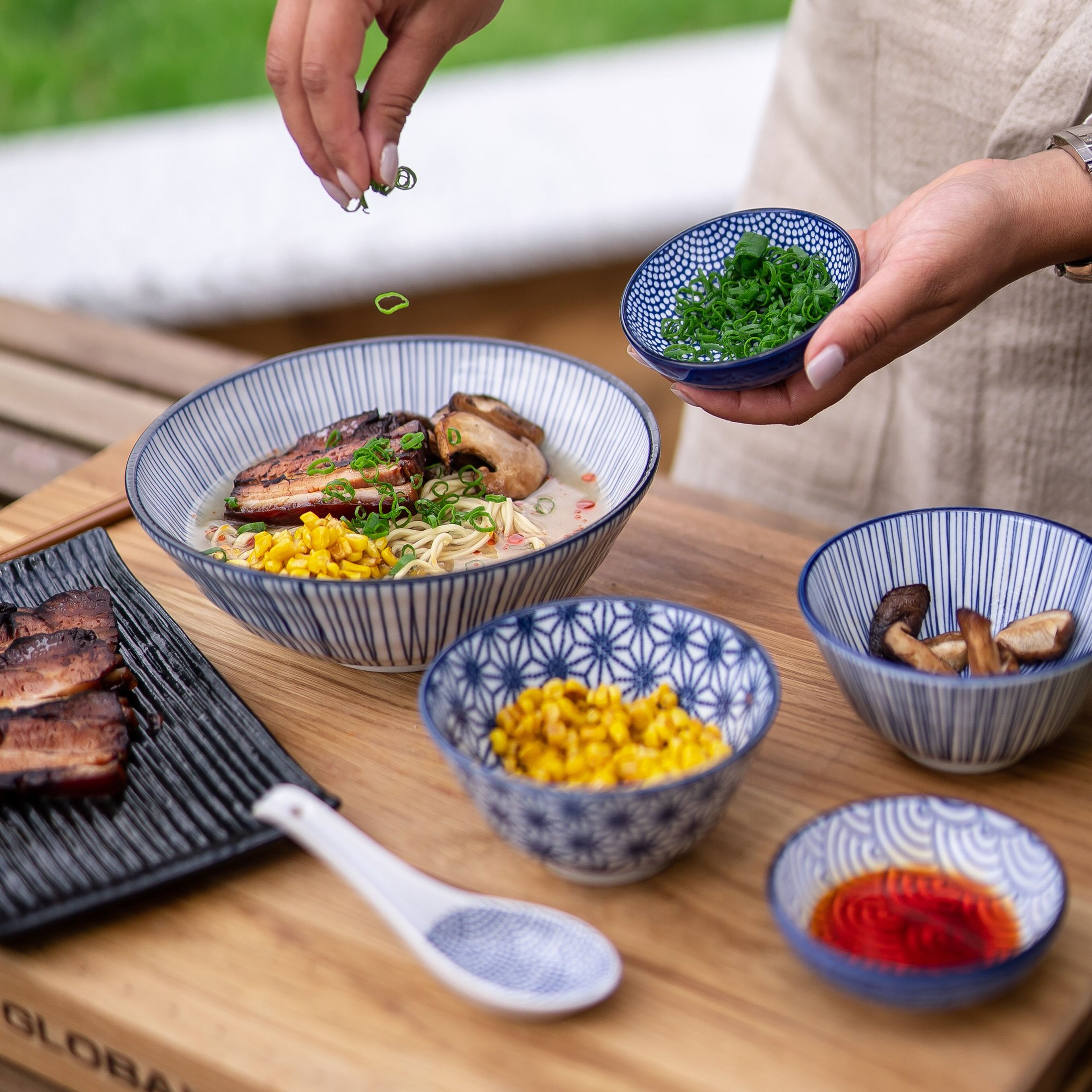 tokyo-design-studio-serveringsfad-23-8-x-15-cm-16307-49942-4