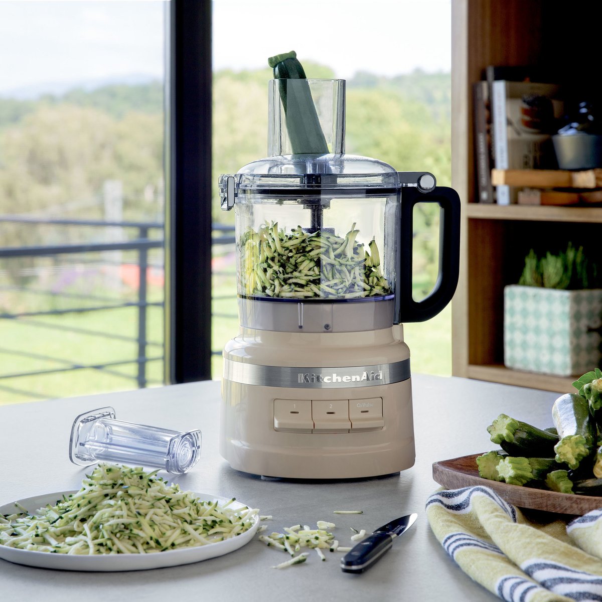 Foodprocessor 5KFP0719 1,7 liter, creme
