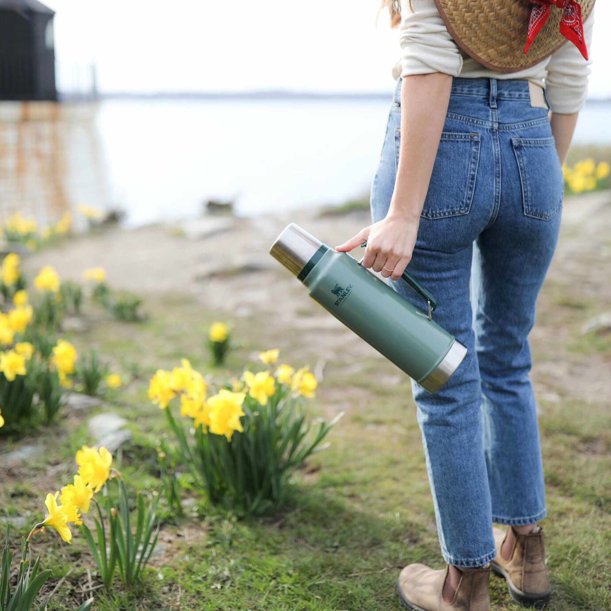 Alternativ bild 1 för Stanley Classic Vacuum termos, 1 liter, hammertone green