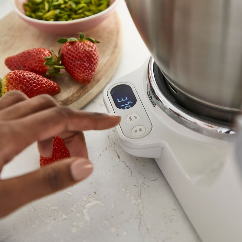 KVL65.001WH kjøkkenmaskin med innebygget vekt