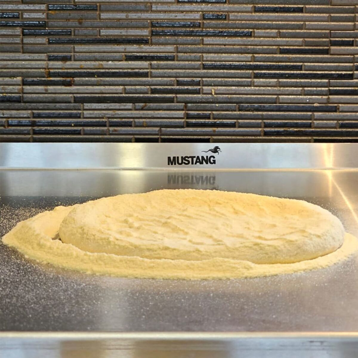 Pizzabræt 60 x 55 cm