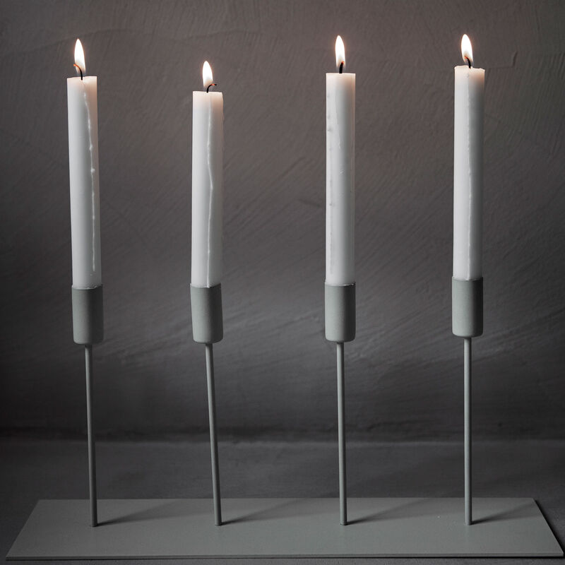 Metall lysestake til 4 lys beige