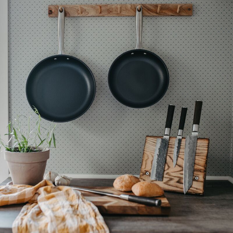 Stekpanna kolstål, 24 cm