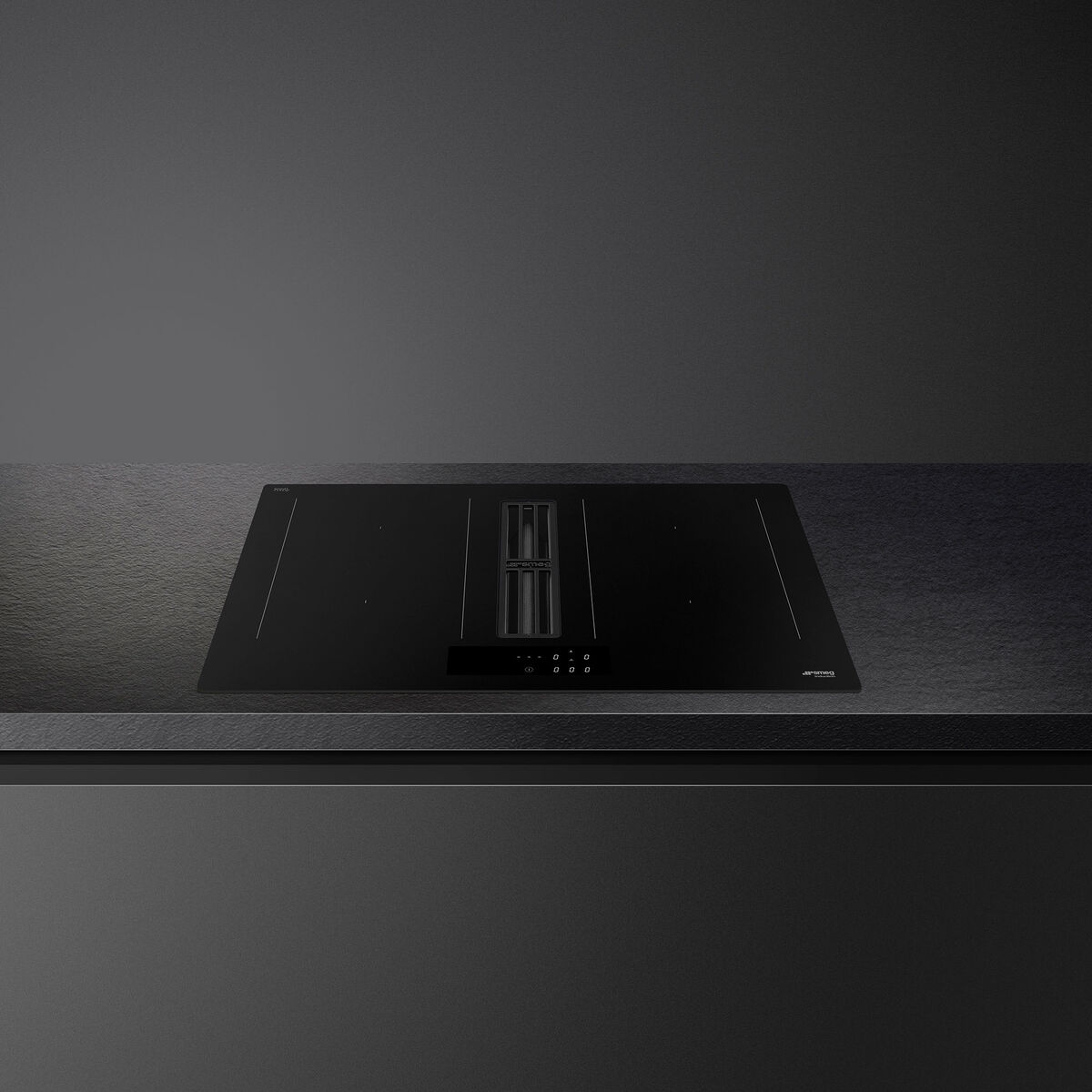 HOBD382N2 induktionshäll 83 cm med integrerad fläkt