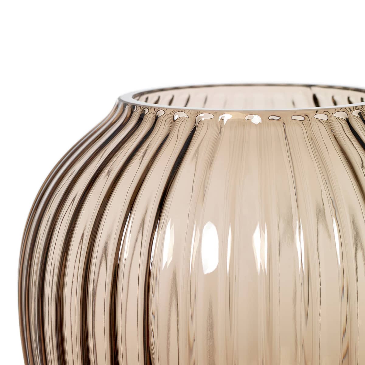Hammershøi vase, 18.5 cm, valnøtt