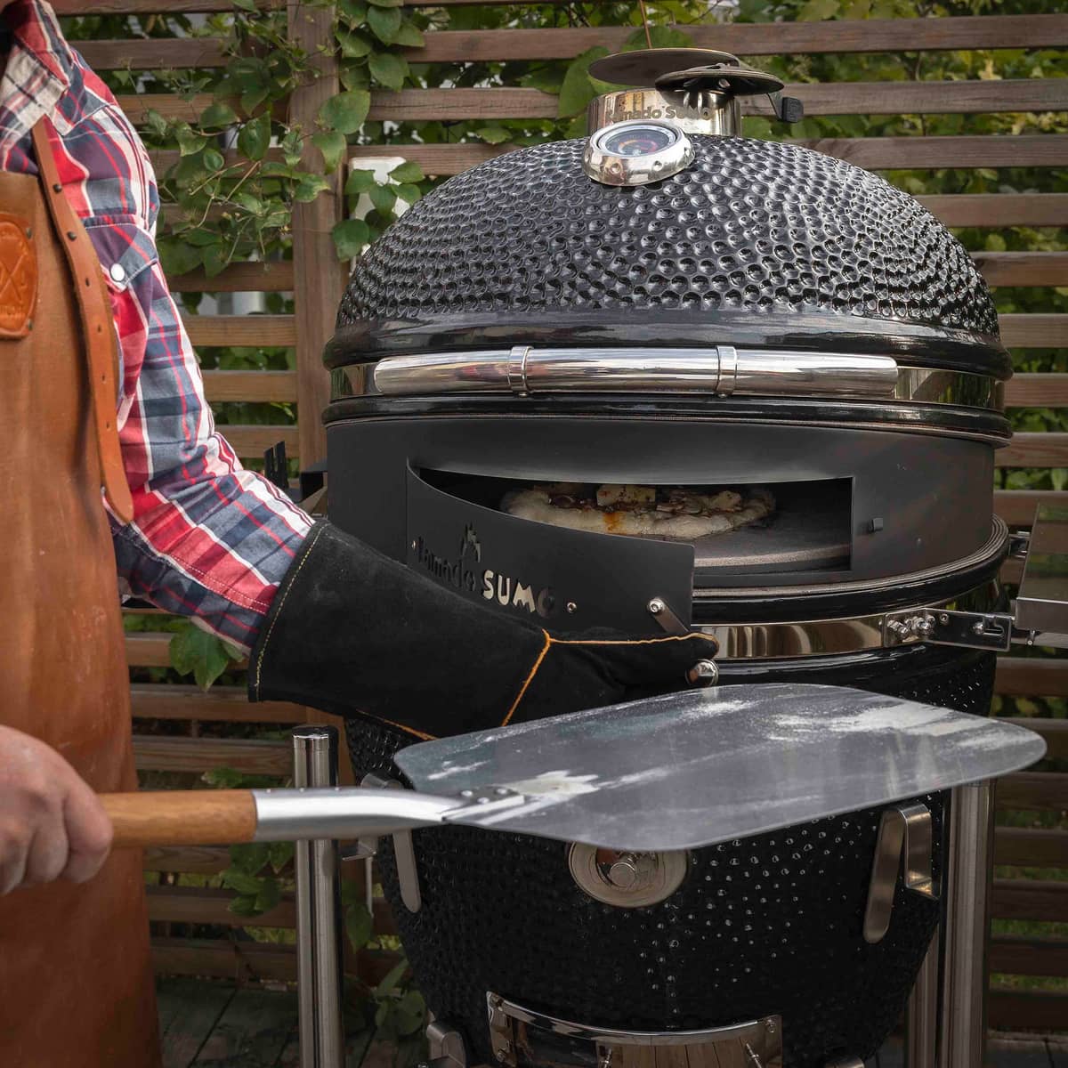 Signature PRO grill + Grillmesterens rotisseri & pizzaugn