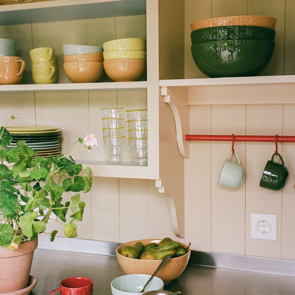 Confetti salatskål 23 cm, olive