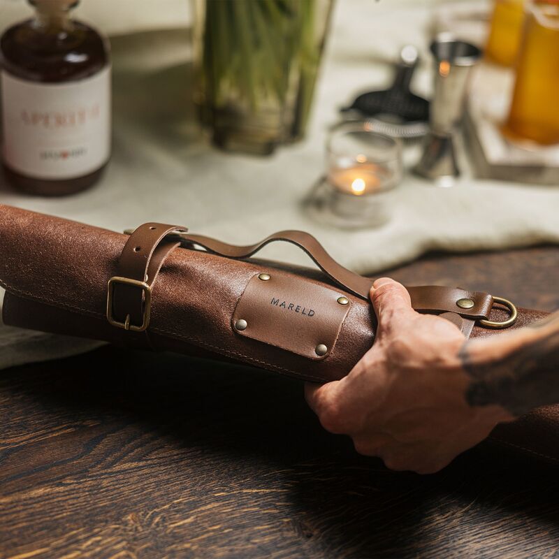 Veitsisuojus 7 lokerolla, ruskea