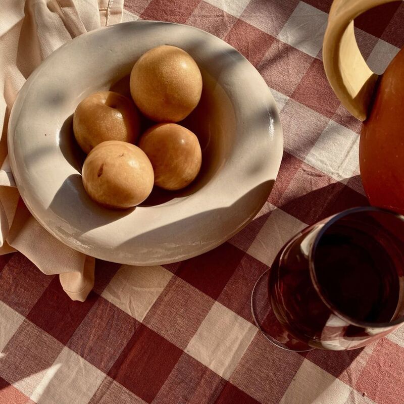 Bertel bordsduk 250x145 cm, brun/aprikos