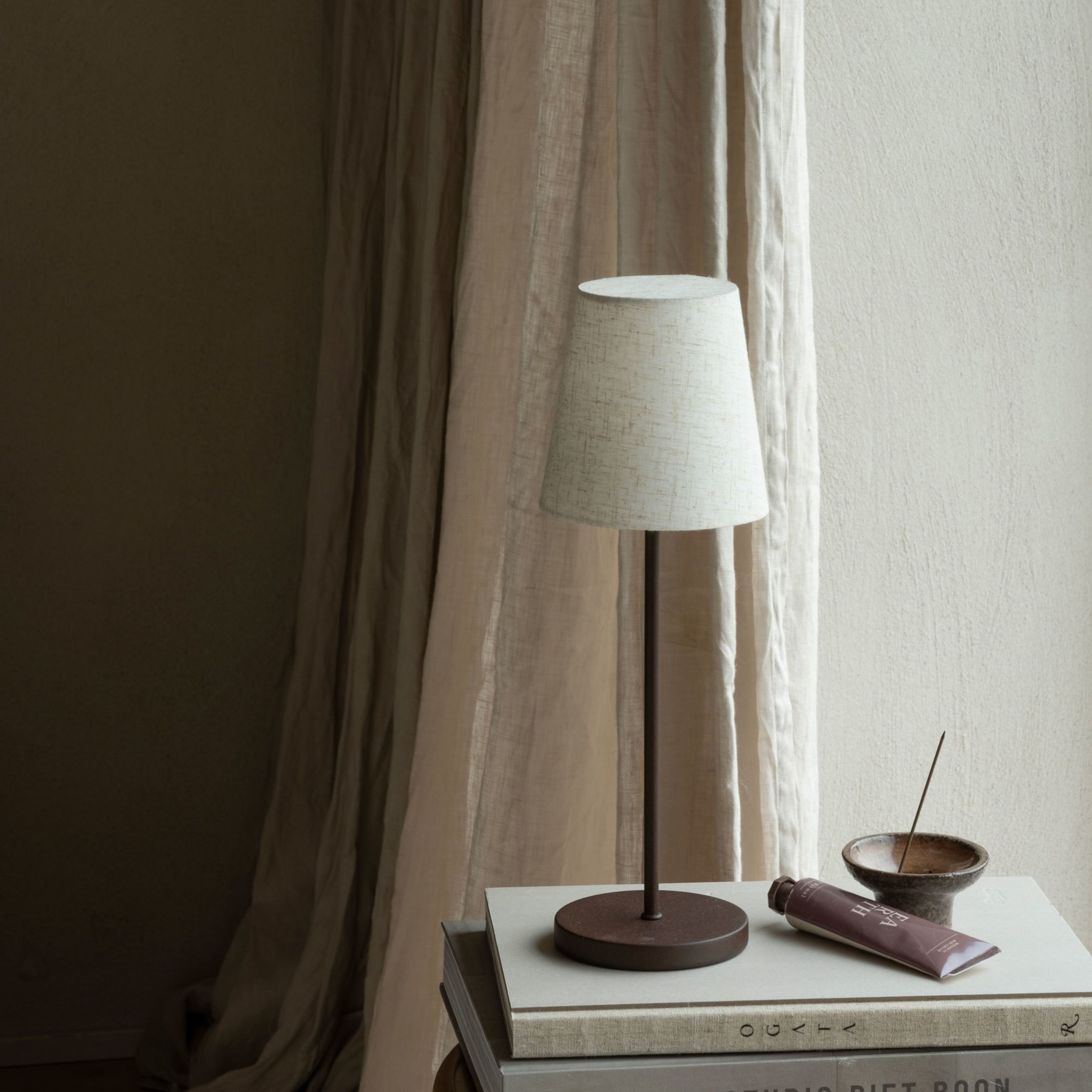 watt-veke-transportabel-bordlampe-tyra-b603710-63555-6