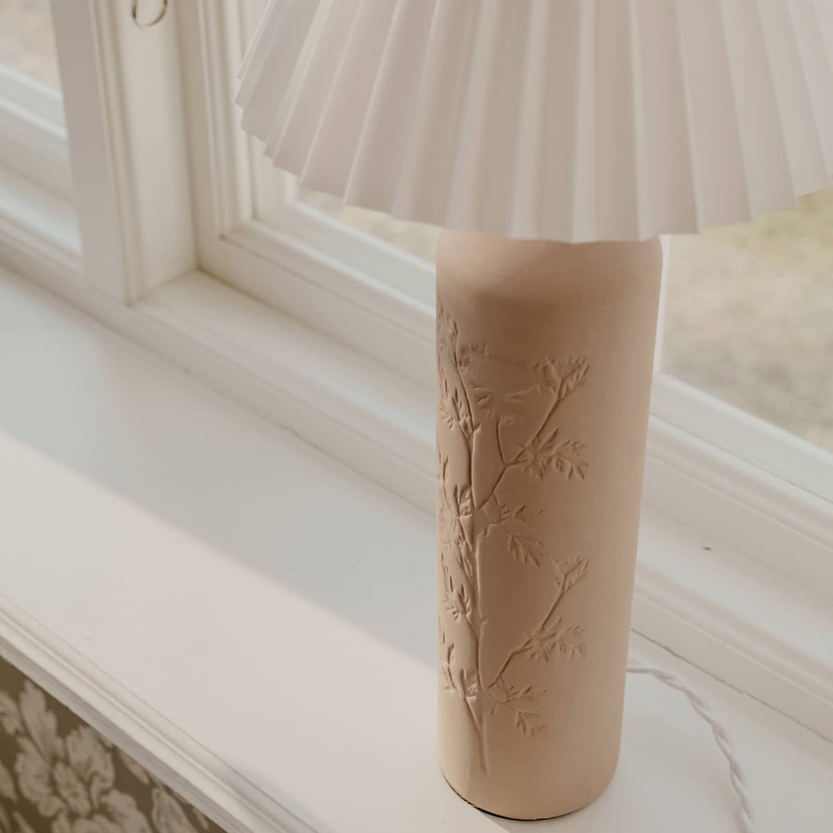 Flora Mud pöytälamppu, 46 cm
