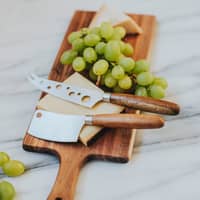 Sany serveringsbrett 41x15 cm + 2 ostekniver