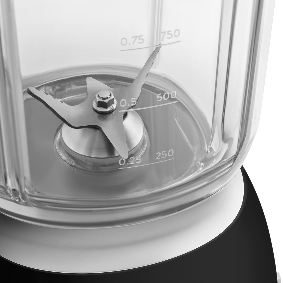 Tritan Renew blender 1,5 liter, svart
