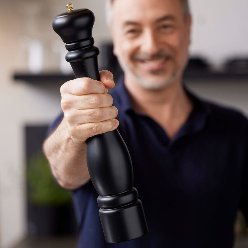 Himalaya pippurimylly, 40 cm, musta