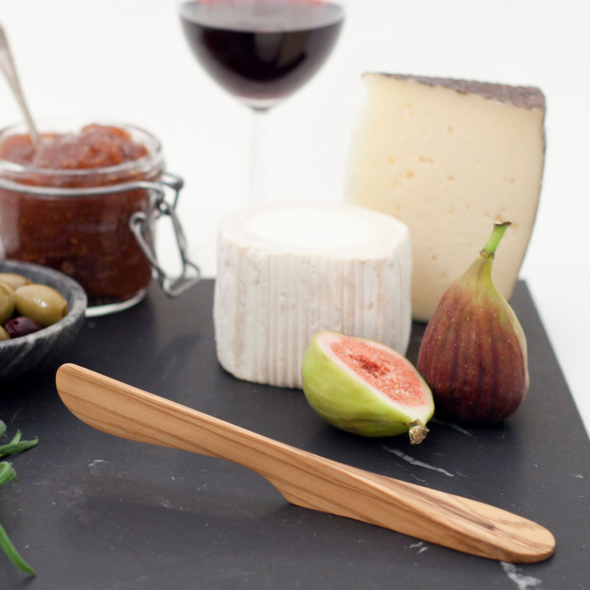 Bosign Smør & ostehøvel frittstående, oliven tre