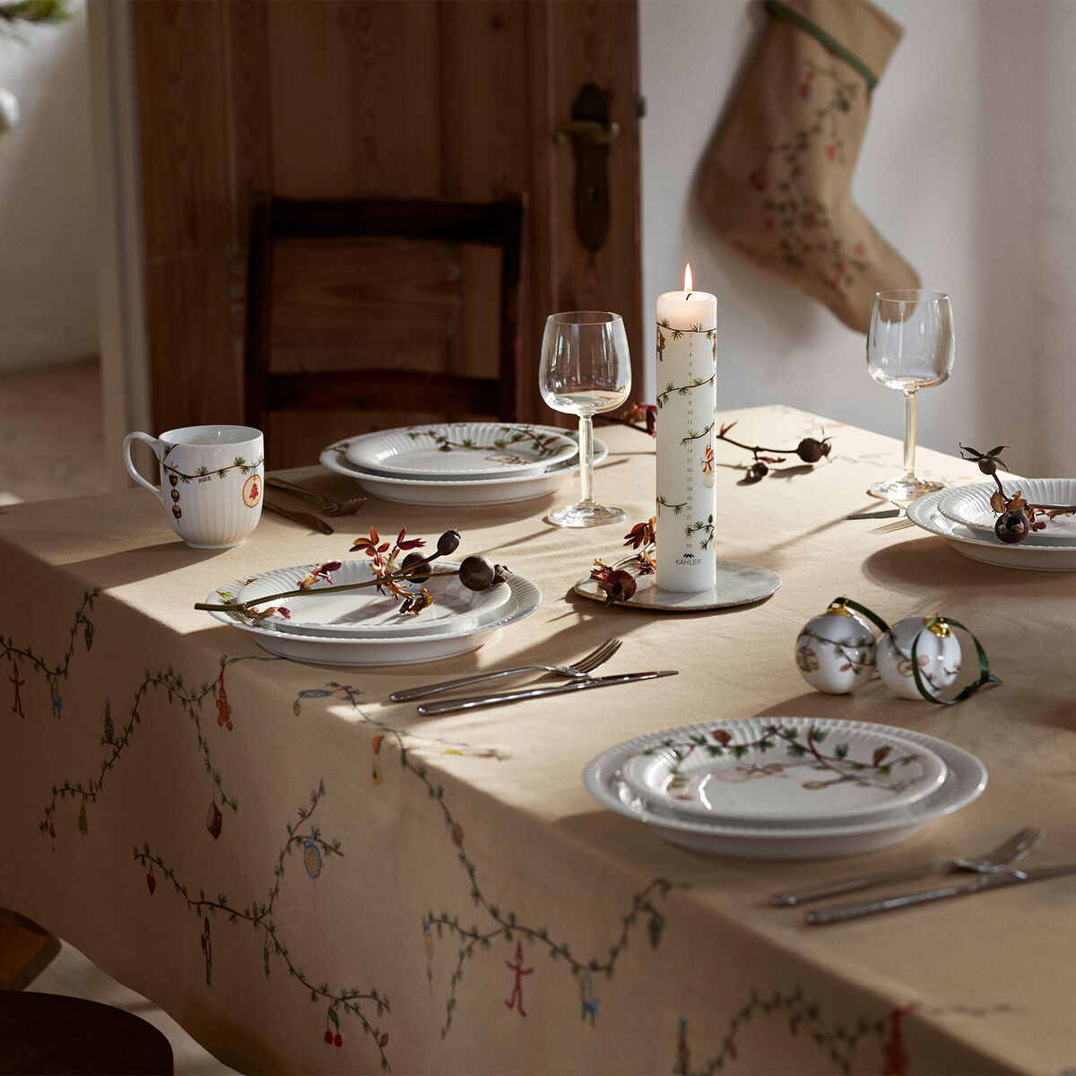 Kähler Hammershøi Christmas Juledug 150x370 cm, sand