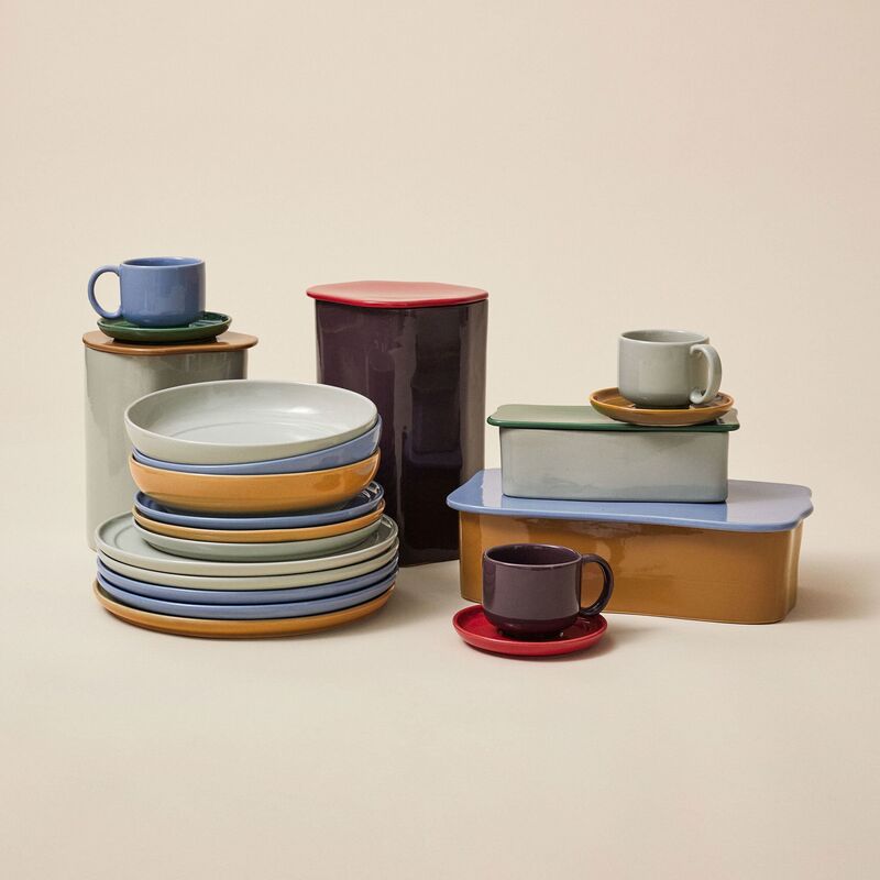 kopp med fat, blå/brun