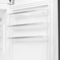 Smeg FAB38RWH6 högerhängd kyl/frys 70 cm, vit