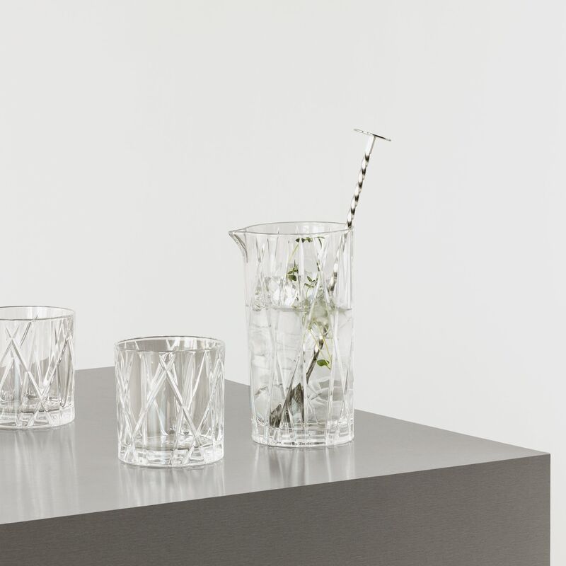 City-mikserikannu baarilusikalla