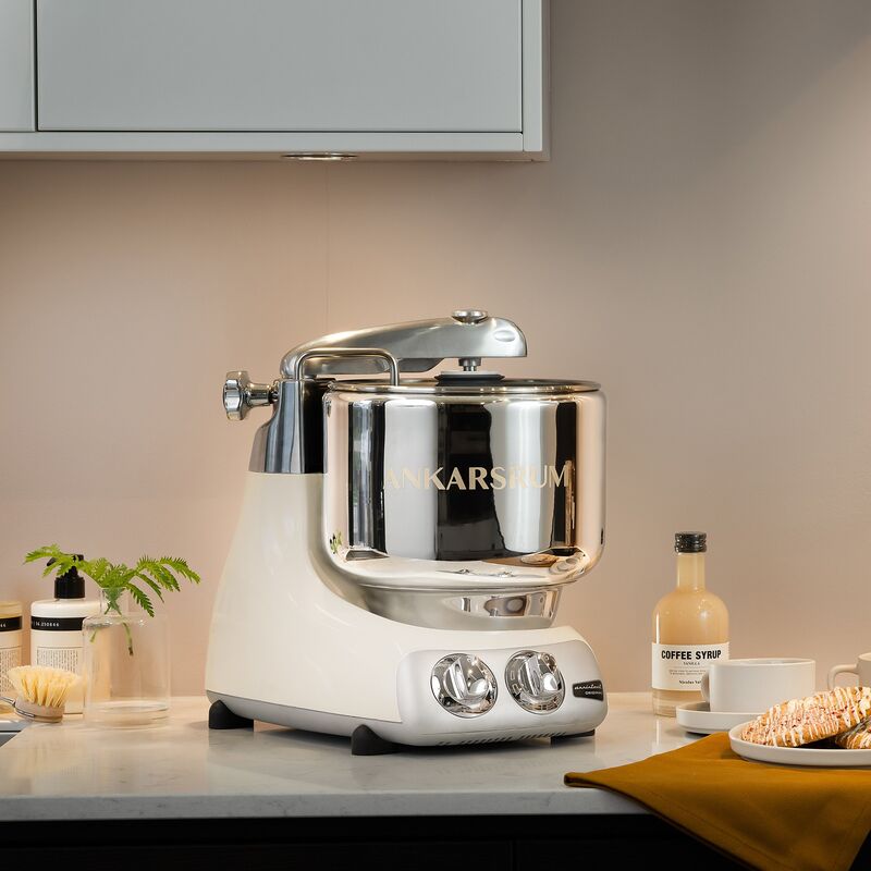 AKM 6230 Köksmaskin + Deluxepaket, Light Créme