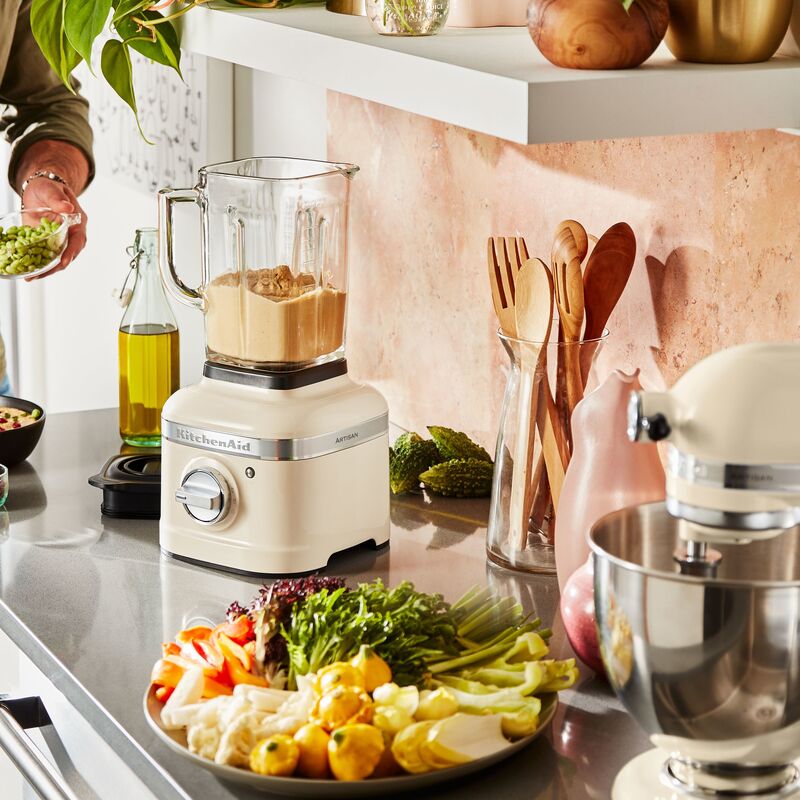 K400 Blender, almond creme