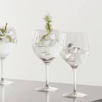 Gin &amp; Tonic 64 cl, 4 kpl