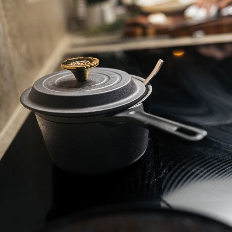 Sauté-pannu valurautaa, 16 cm