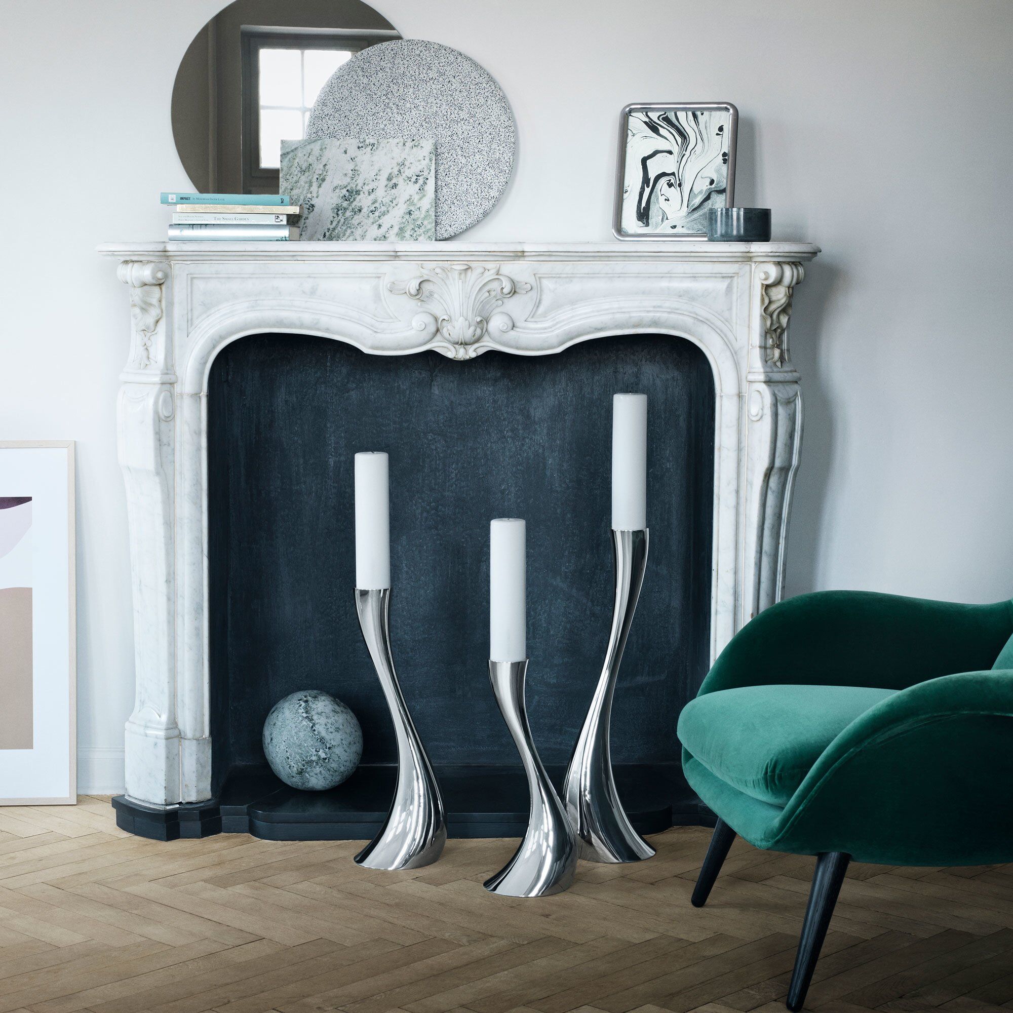 Alternativ bild 1 för Georg Jensen COBRA Golvljusstake, Liten