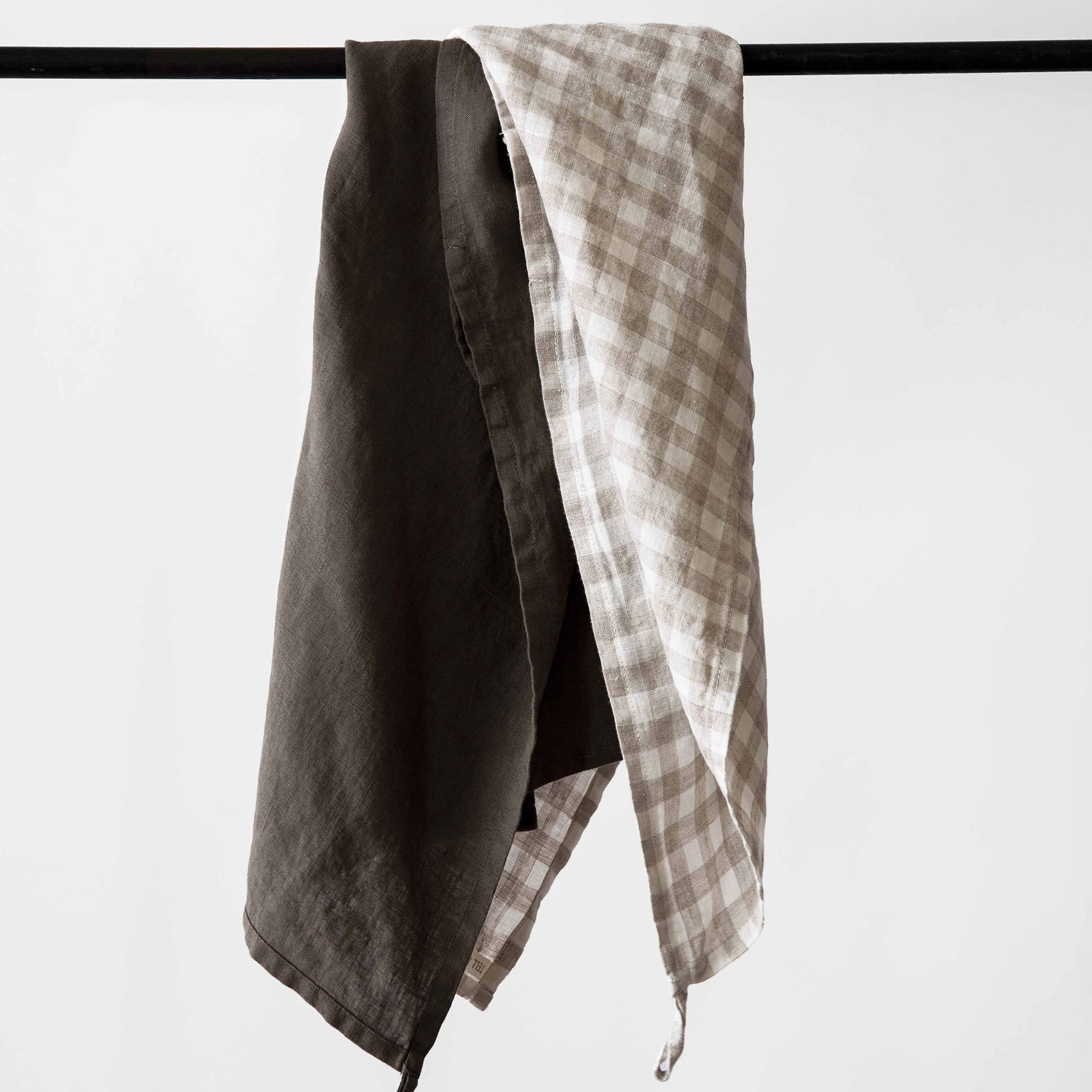 tell-me-more-viskestykke-i-hoer-50x70-cm-taupe-389178-59660-3