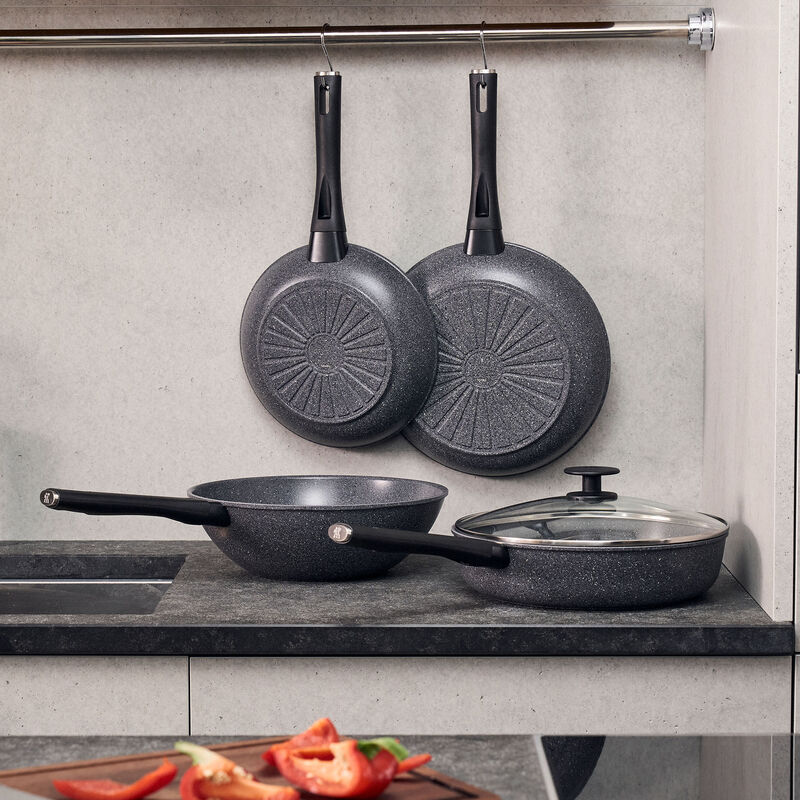 Terreno Plus paistokasari lasikannella 28 cm, alumiini