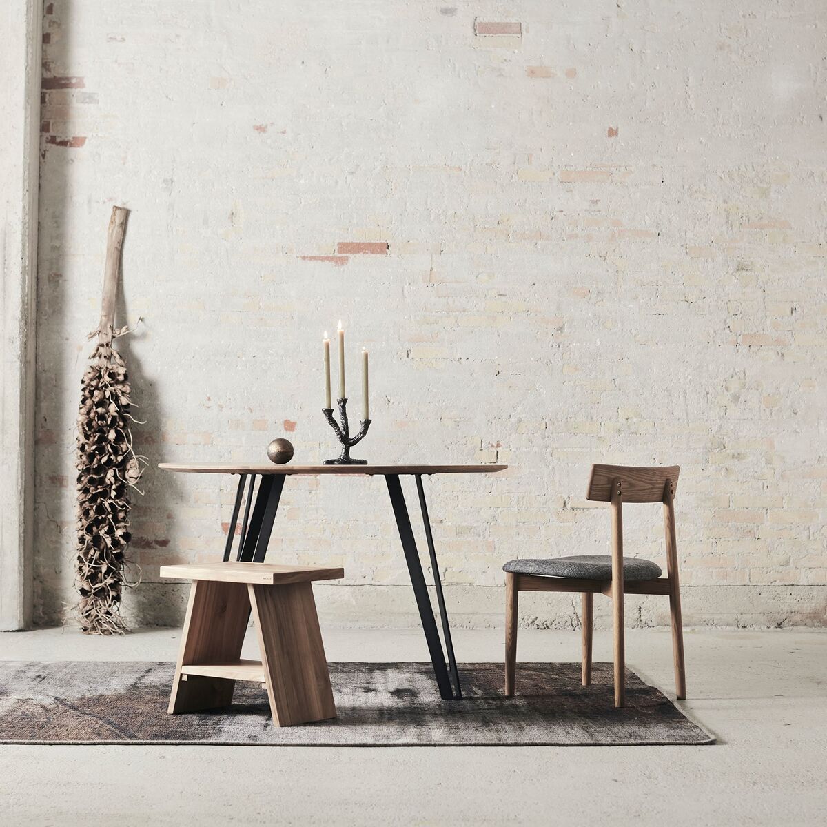 Ava lysestake, antique dark grey